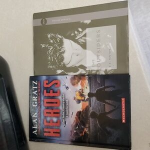 2 Books! Scholastic 'Heroes' by Alan Gratz -  The OUTSIDERS BY S.R. Hinton